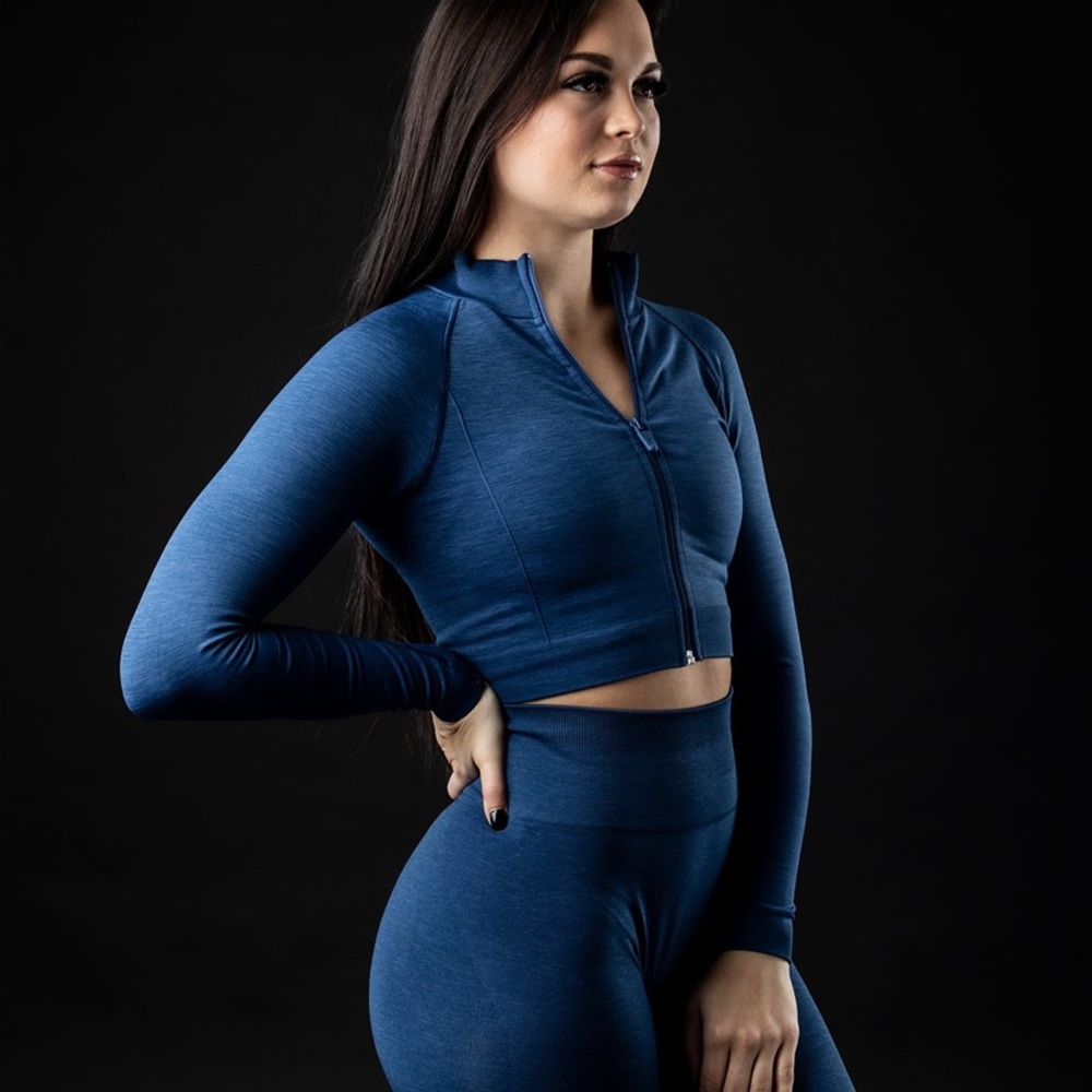 Alphalete amplify jacket